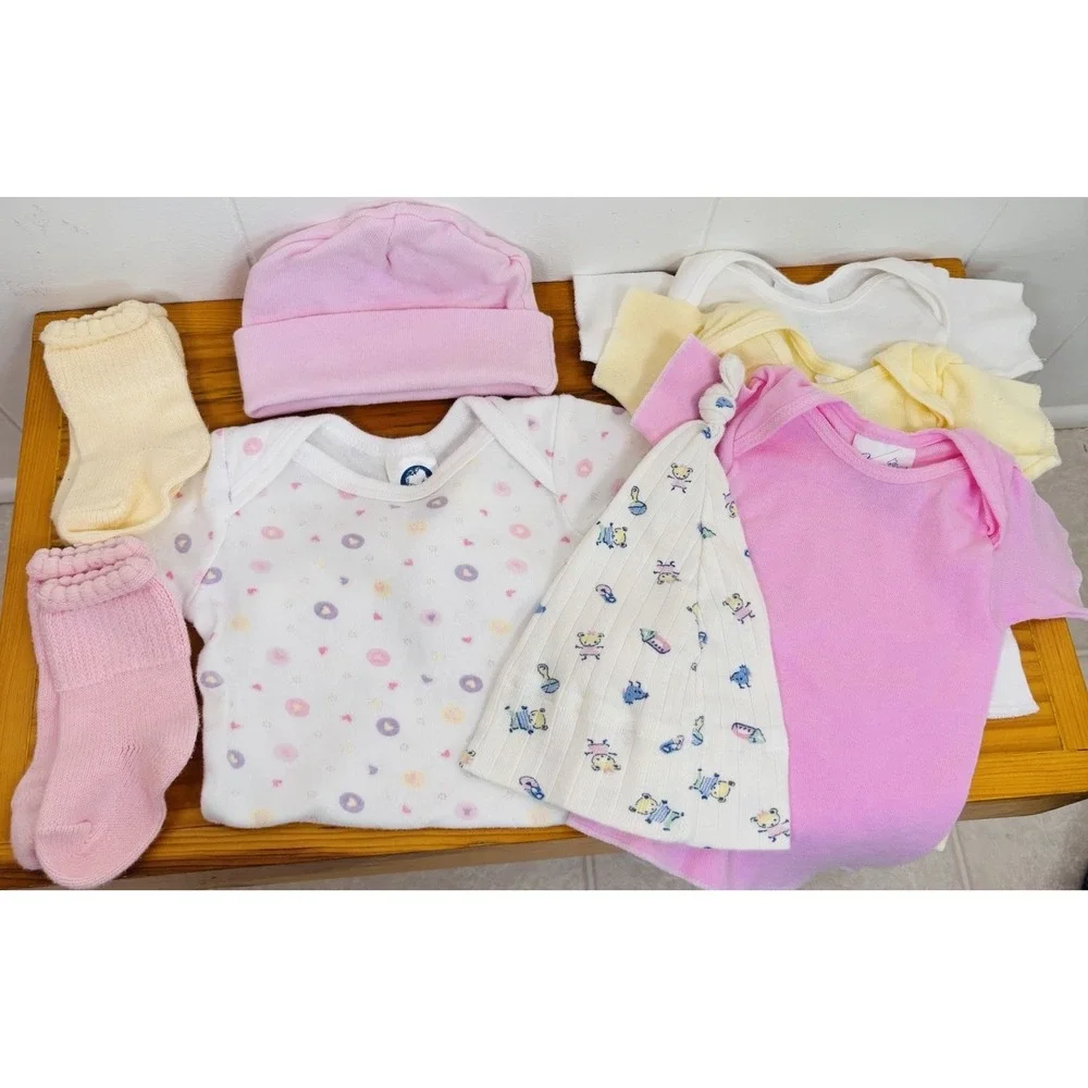 Newborn Infant Baby Girl Lot of 10pc 2 Pair Socks 1pc 2 Hats 3 Tees Pink Pastels
